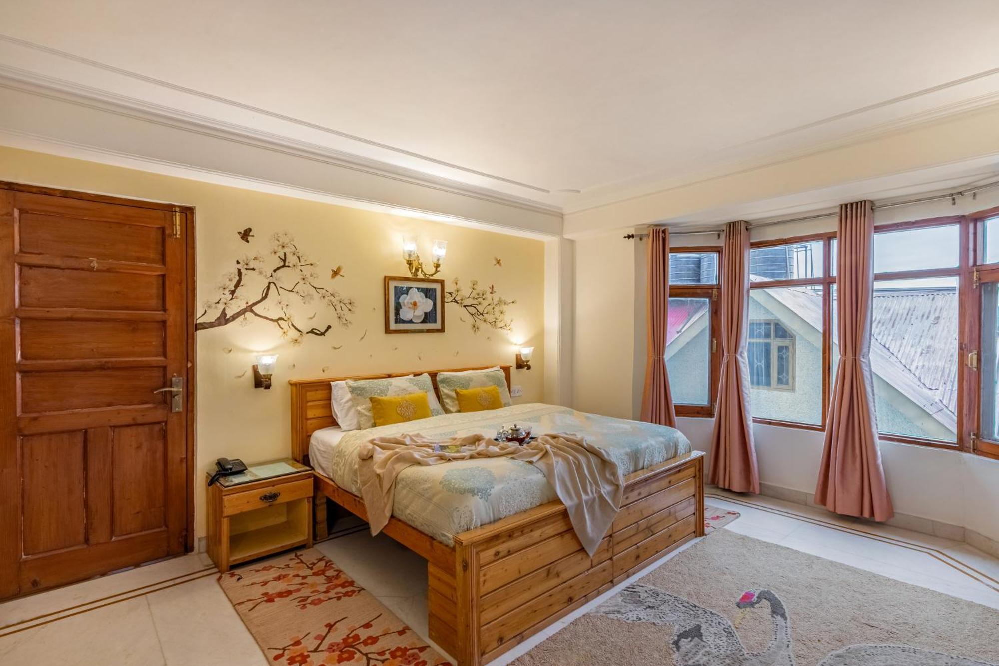 Alaya Stays Meridian Oak, Shimla Exterior foto